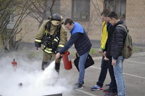 Пожарные учения в МРСЭИ